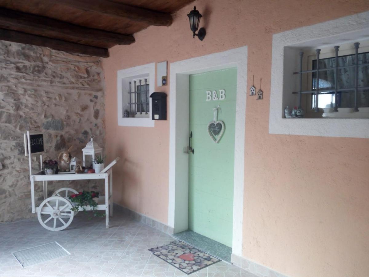 Lo Sporting Bed&Breakfast Nasino Luaran gambar